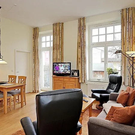 Haus Am Park 06 Apartment Kuehlungsborn