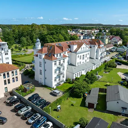 Haus Am Park 06 Apartamento Ostseebad Kühlungsborn